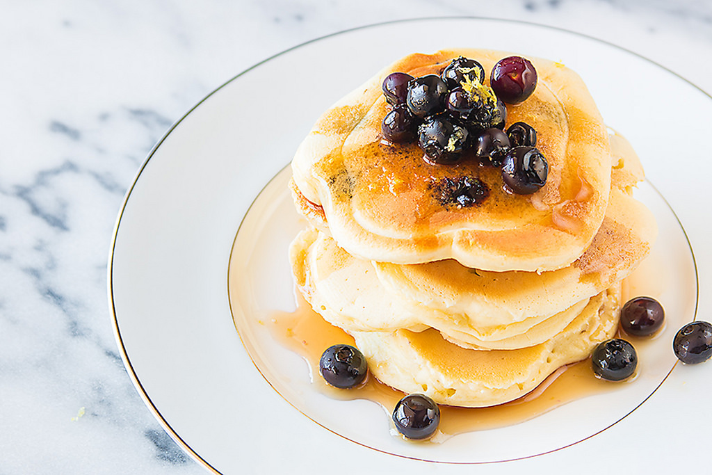 easy lemon blueberry pancakes 