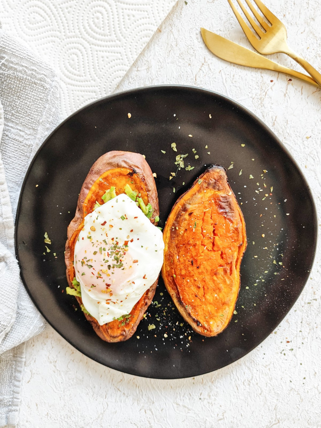 From a Pot - Sweet Potato with Avocado and Egg