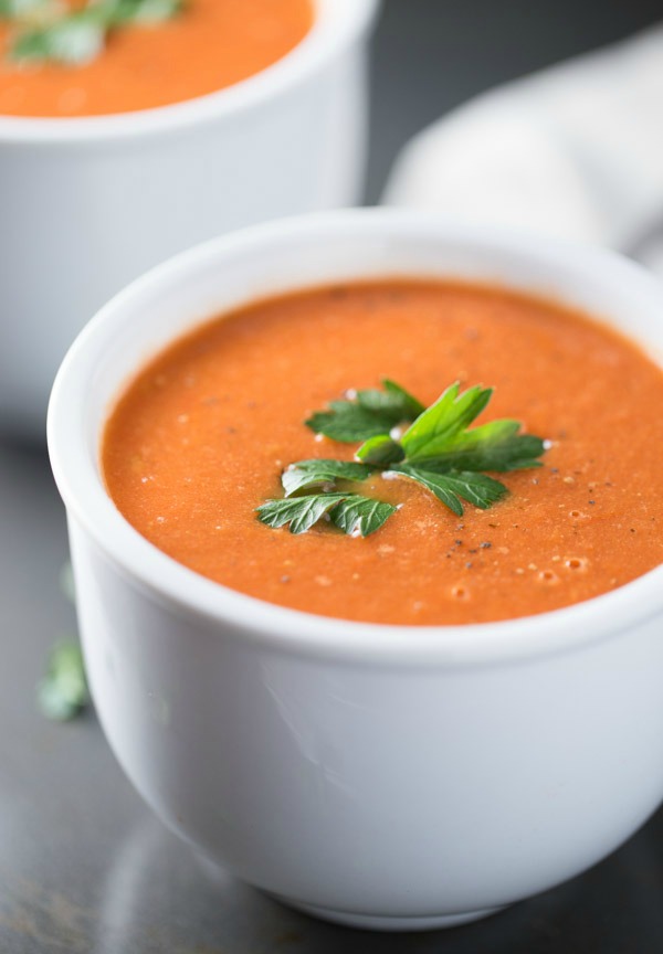 ROASTED TOMATO SOUP WITH CREAM AND ONIONS