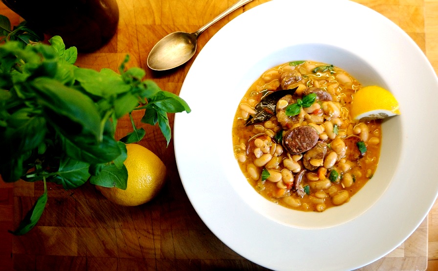 30 MINUTE GREEK CASSOULET WITH LOUKANIKA