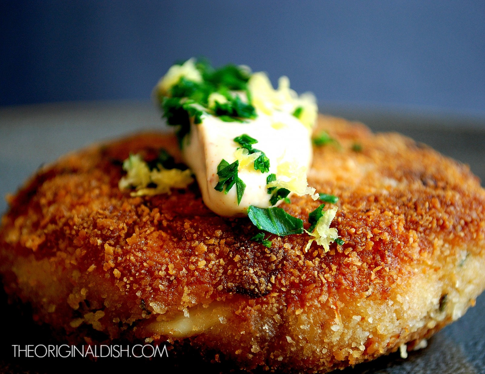 Crab Cakes with Chipotle Lemon Mayo