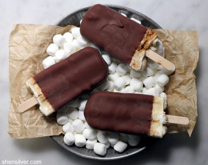 pop! goes my summer: s’mores popsicles