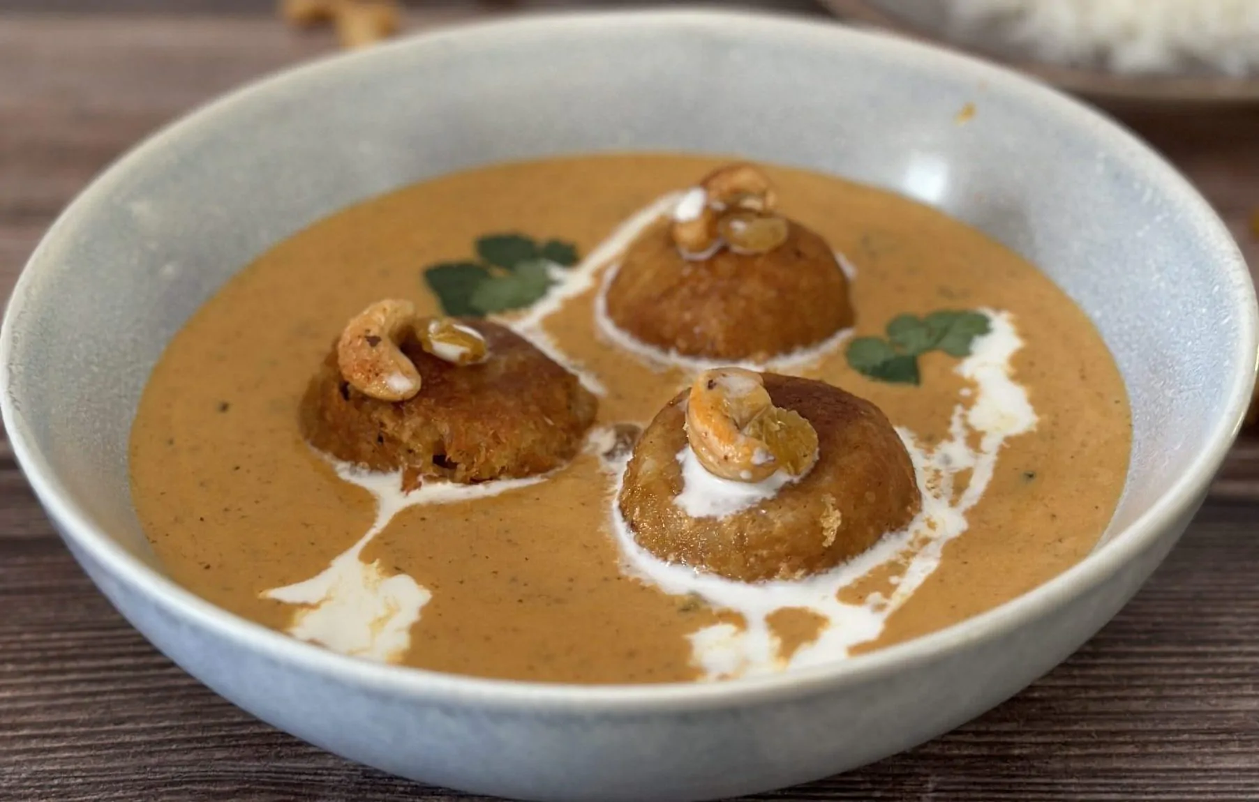 How To Make Delicious Low Fat Malai Kofta – Veggie Meatballs Curry – Spicyum