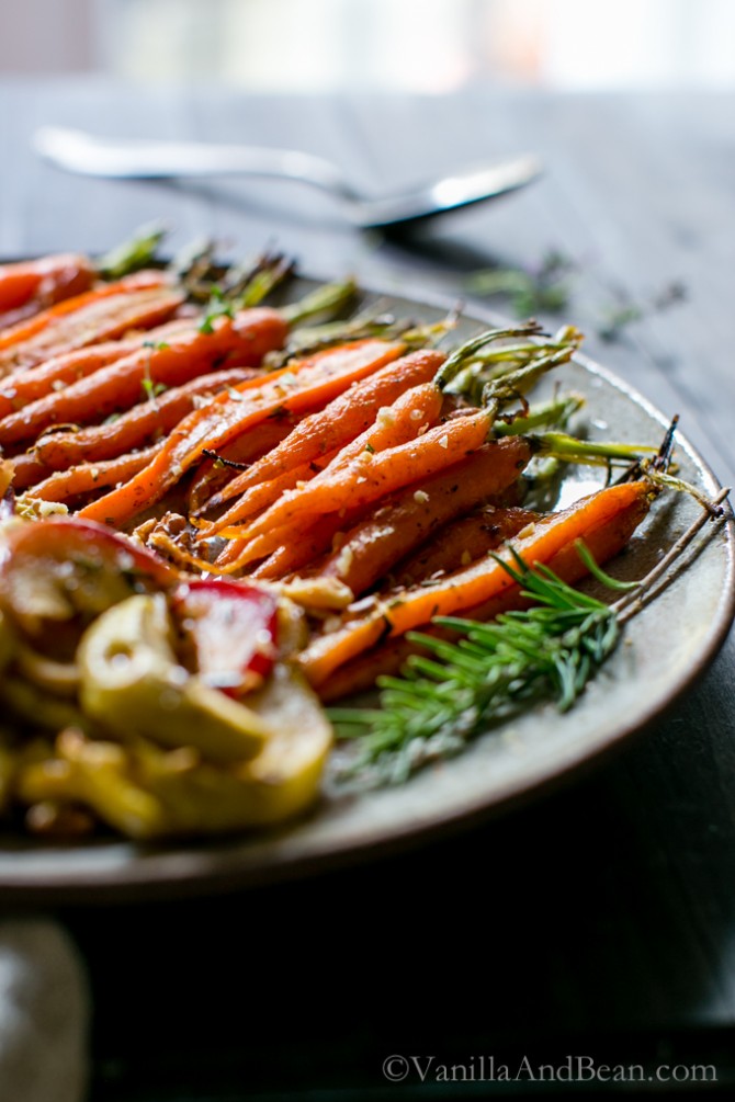 Maple-Roasted Cardamom-Spiced Carrots and Apples