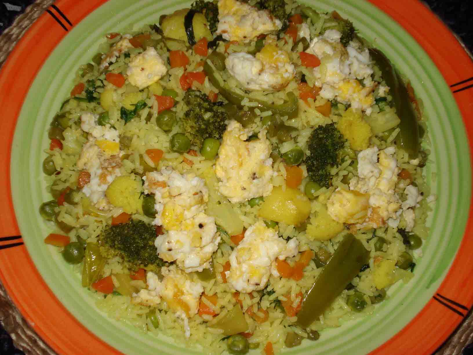 Mix Veg Egg Pulao (Fried Rice)