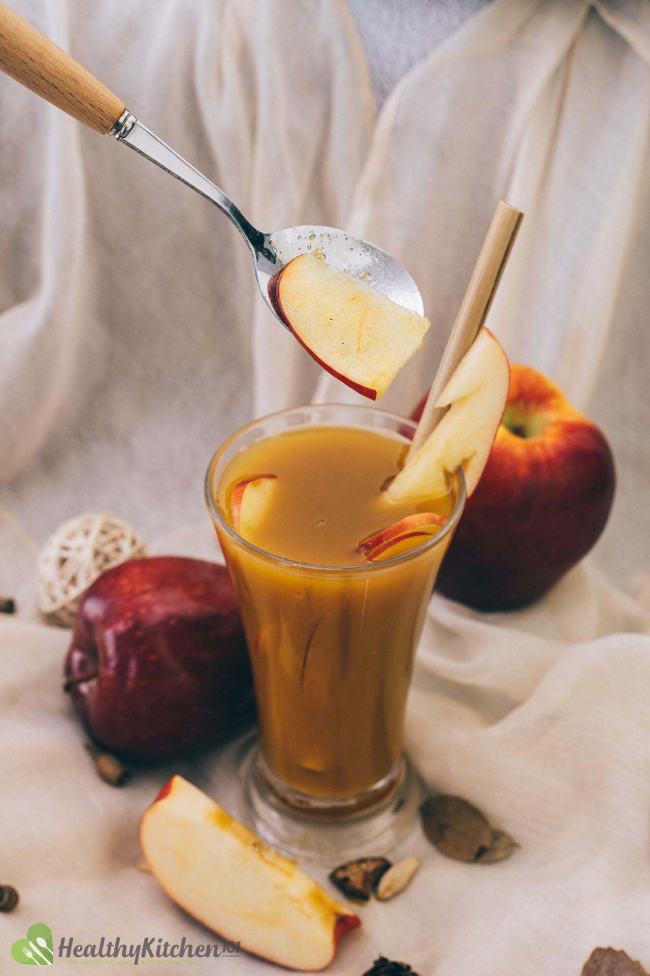 Healthy Harry Potter Pumpkin Juice Recipe - Magical Drink For Halloween