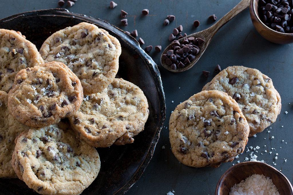 crispy chewy chocolate chip cookies