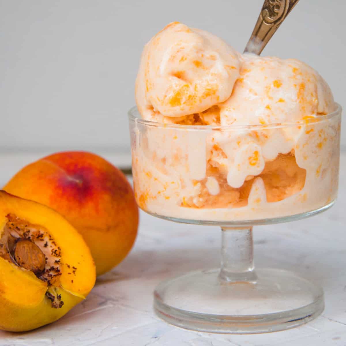 Peach Ice Cream Recipe, No-Churn