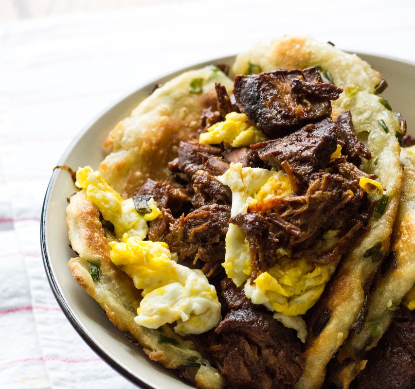 Scallion pancake sandwich with BBQ pulled beef and egg | savorytooth.com