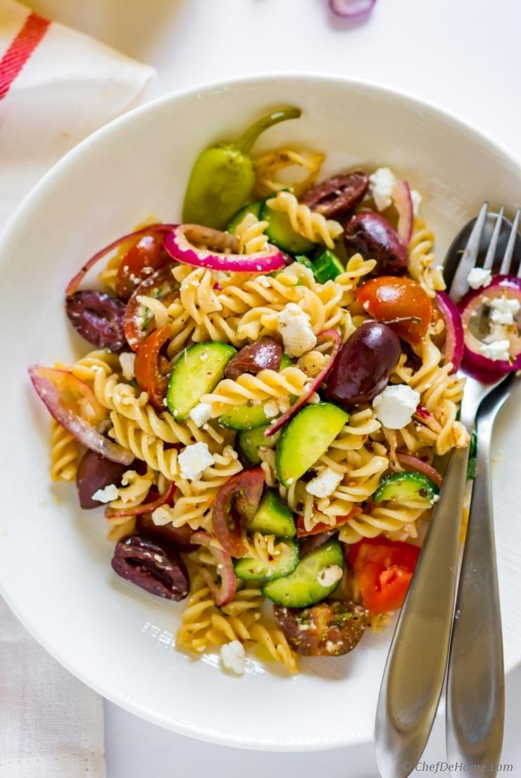 Ultimate Greek Pasta Salad Recipe 