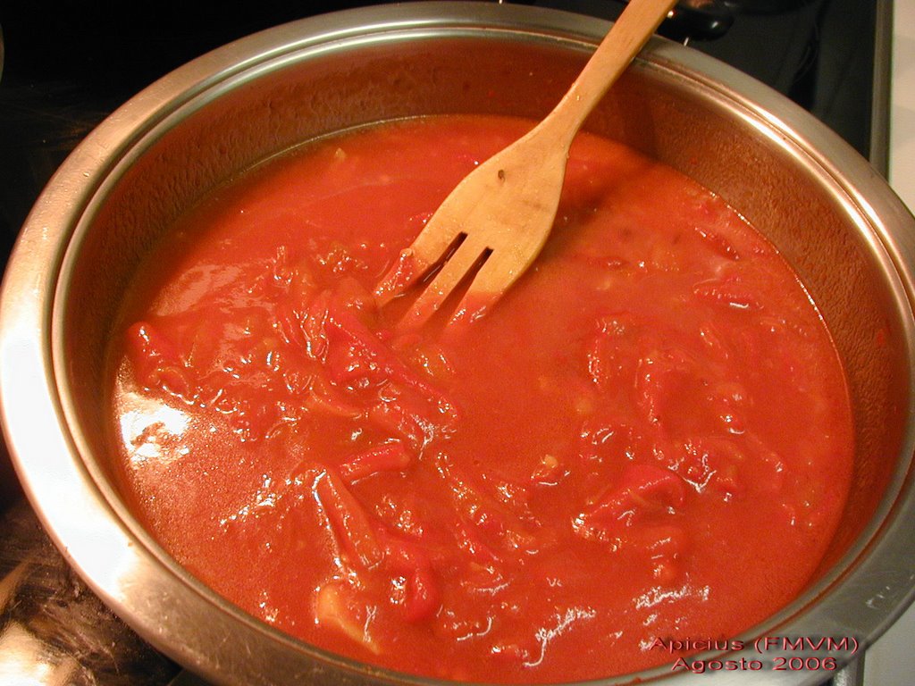Red Pepper Tomato Sauce (Salsa Riojana) - All recipes blog