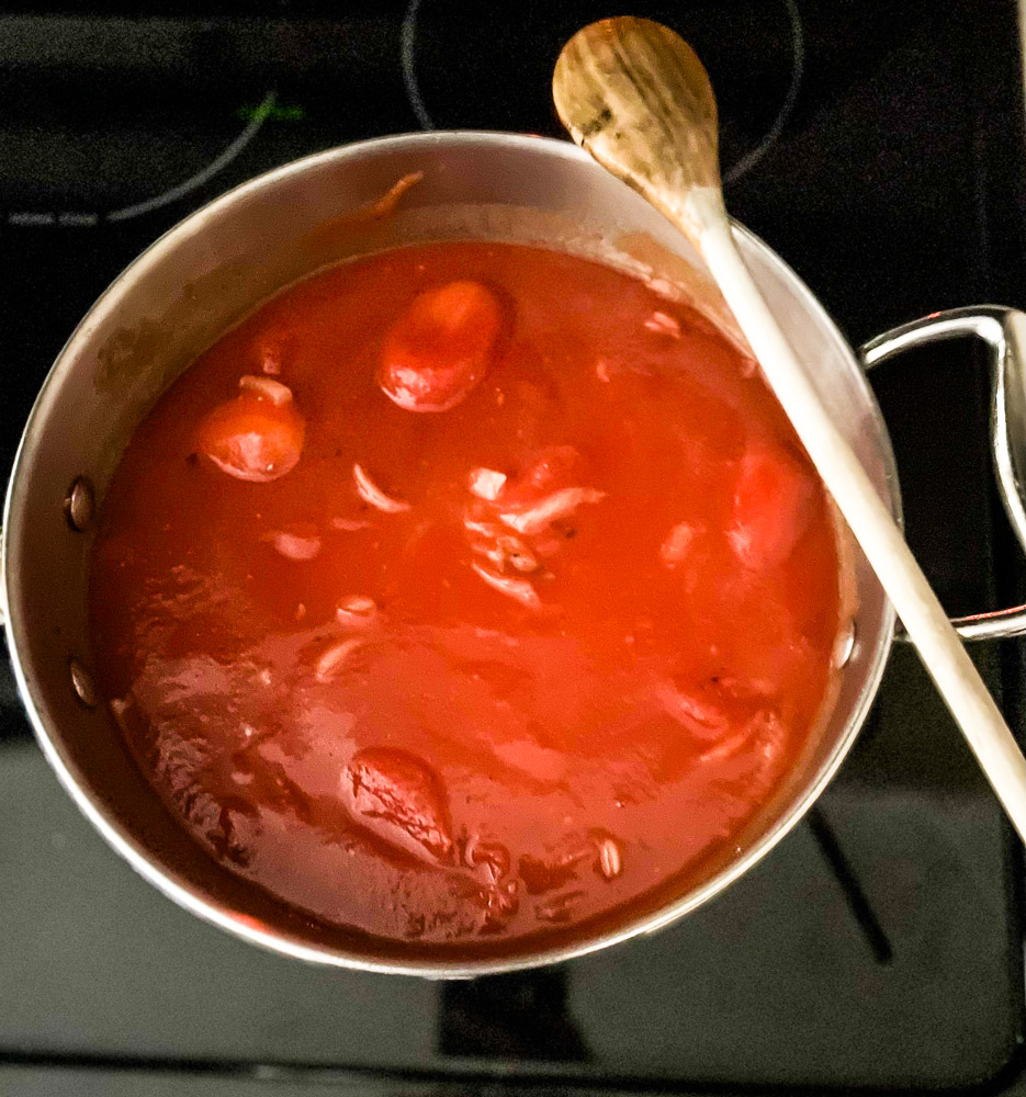 Spicy Marinara Sauce - Lisa G Cooks