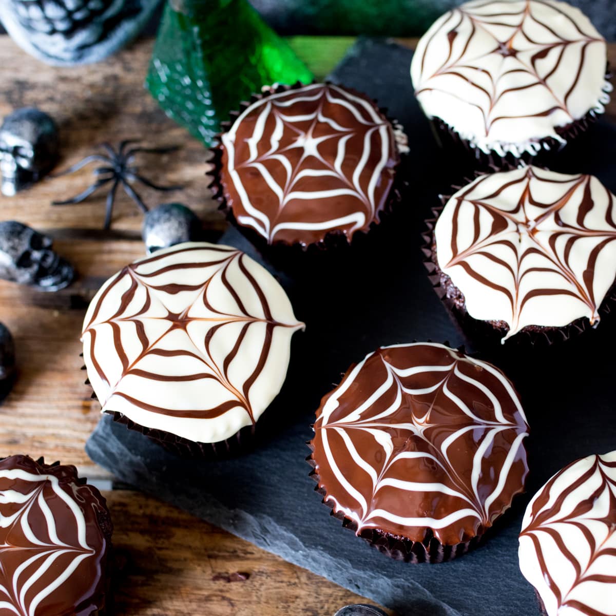 Halloween Spider Web Chocolate Cupcakes