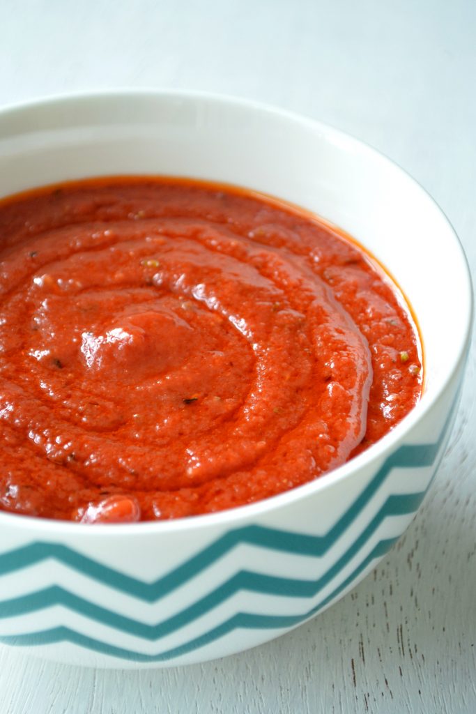 The best - spicy- 5 minute Pizza sauce ever!