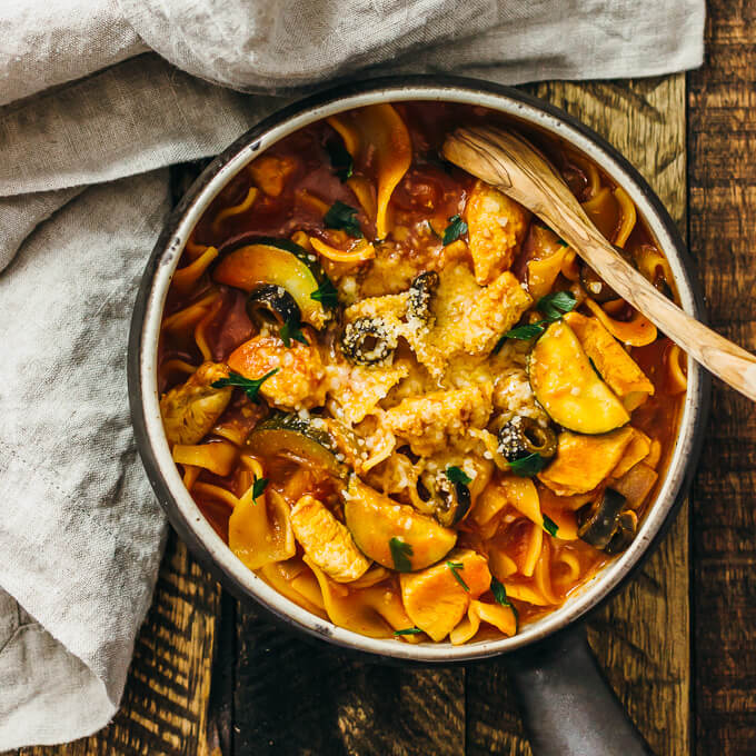 One pot chicken pasta with zucchini and olives
