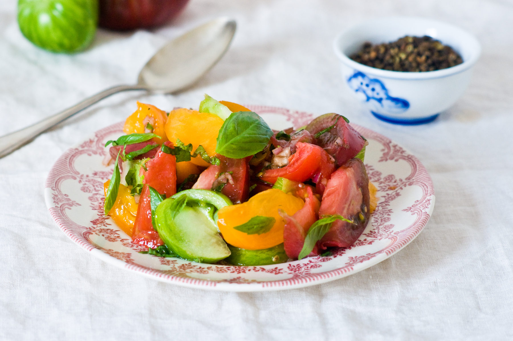 Summery Heirloom Tomato Salad