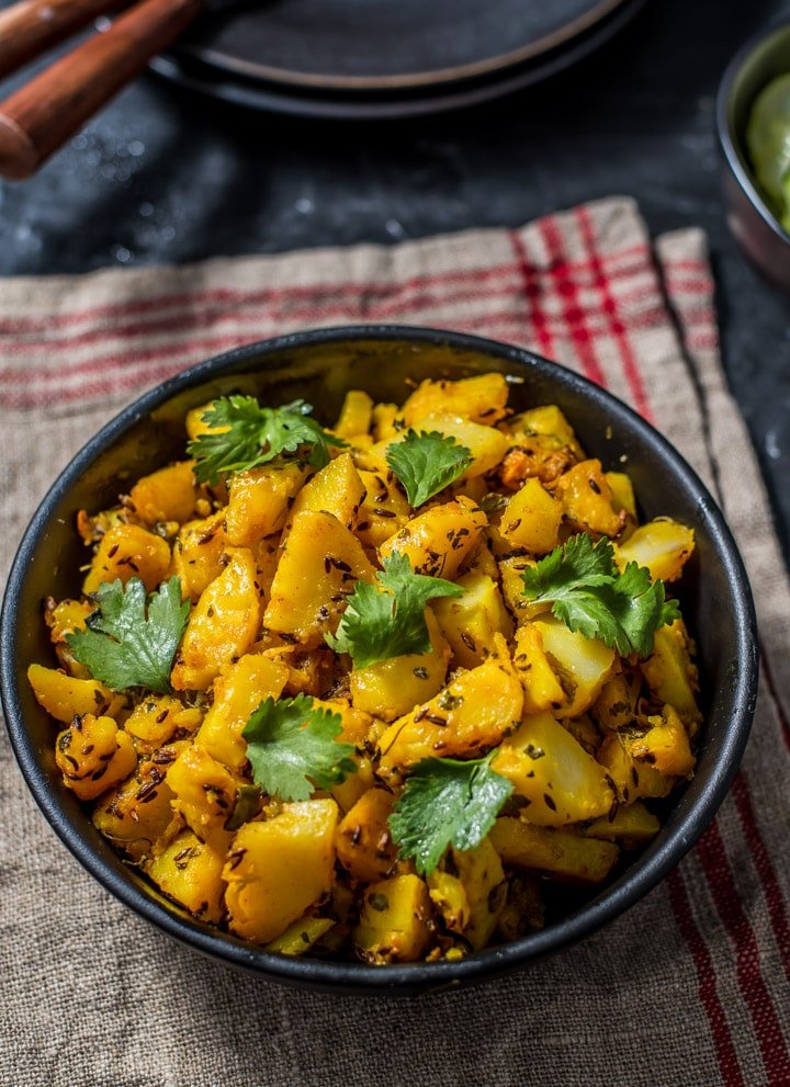 Jeera Aloo Recipe | Jeera Potatoes - Spicyum