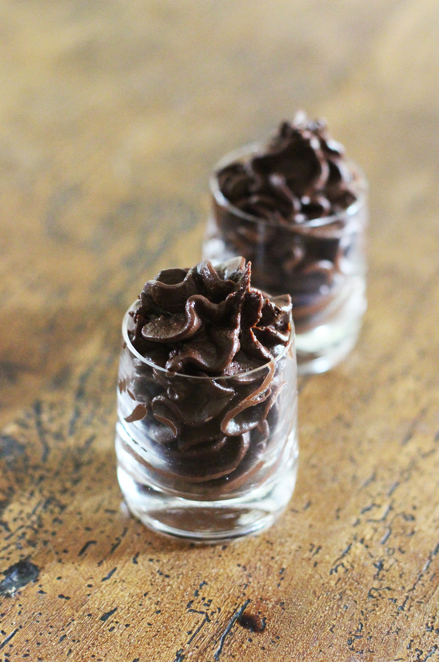 RAW CHOCOLATE MOUSSE