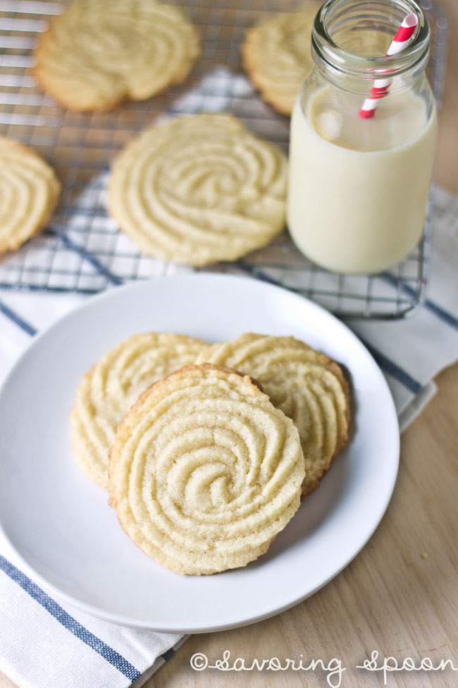 Vegan Cream Cheese Swirl Cookies