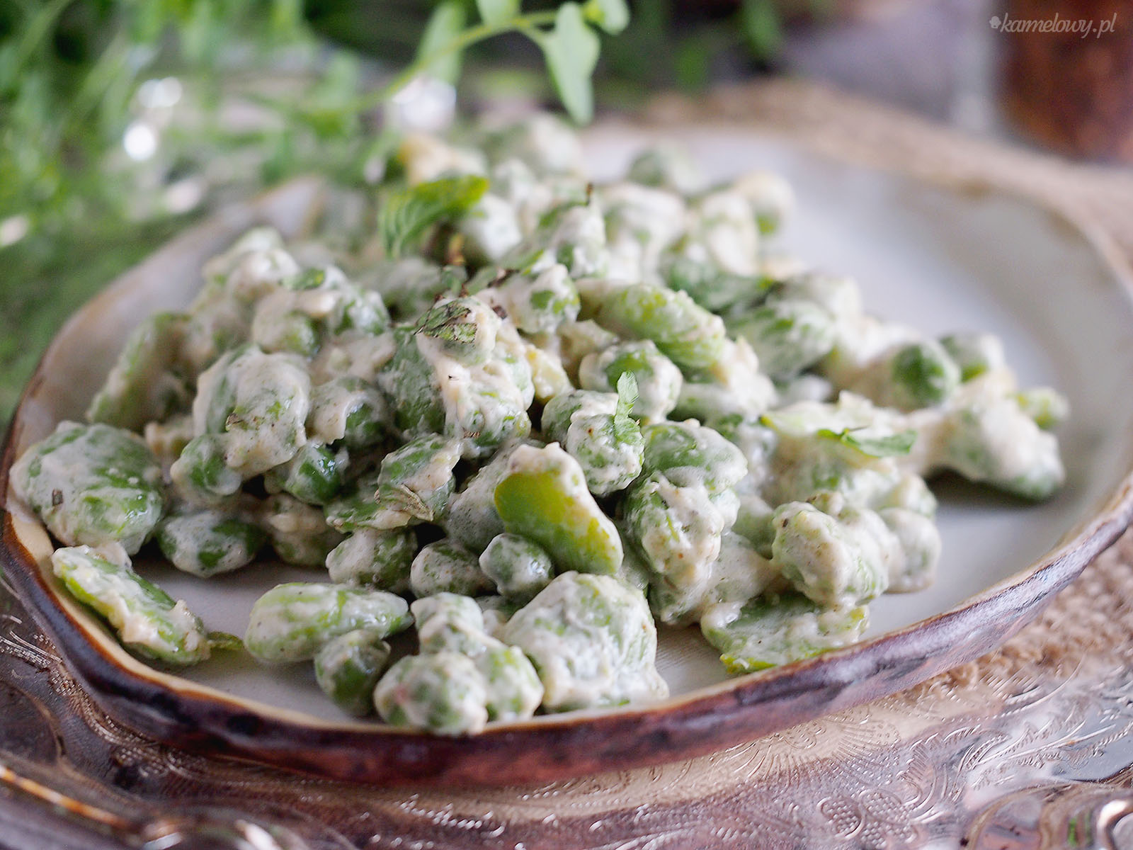 Creamed broad beans and peas