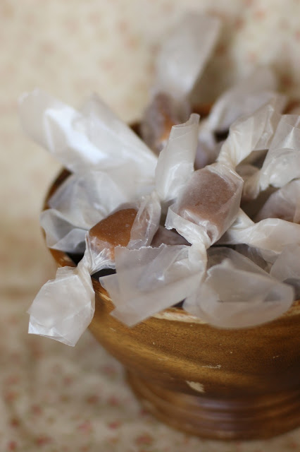 Favor Ideas: Homemade Caramels are Perfect for Fall and Winter