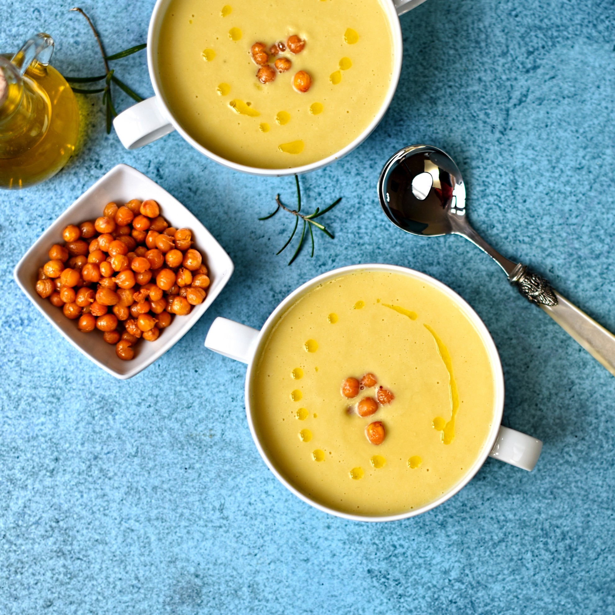 chickpea soup with rosemary oil