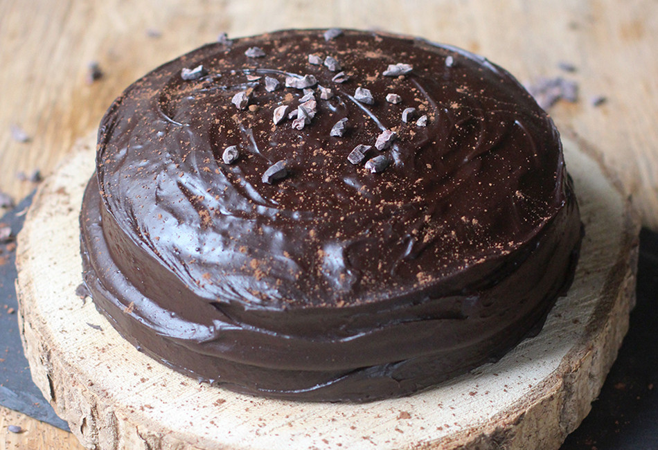 chocolate fudge cake - Harriet Emily