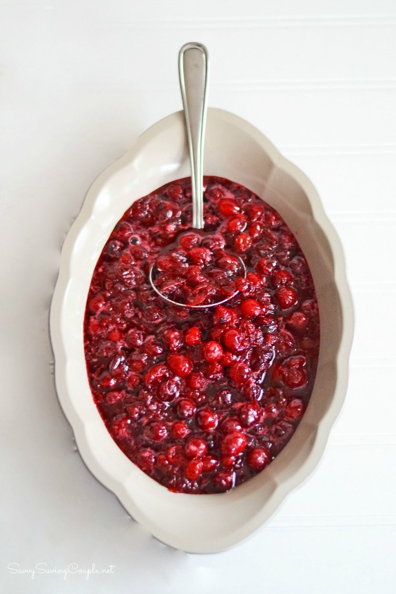 Homemade Spiced Cranberry Sauce with Zinfandel