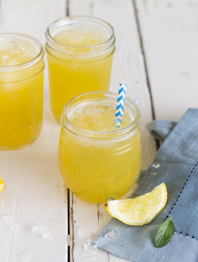 Refreshing Hawaiian Lemonade