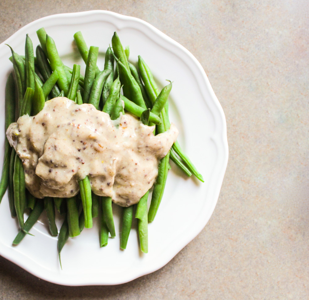 Green Beans with a Creamy Sauce