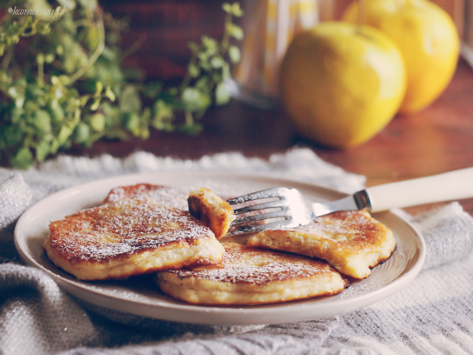 Apple and ricotta pancakes