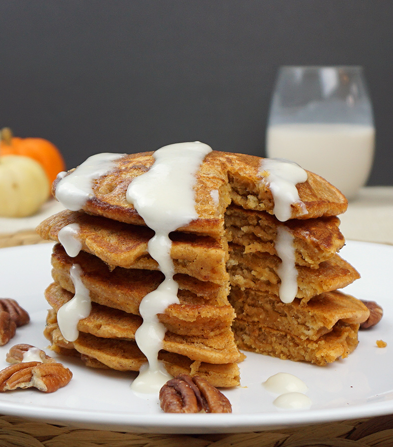 Pumpkin Cookie Butter Pancakes