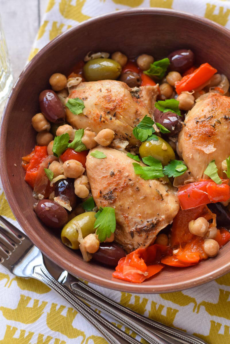 Slow Cooker Chicken with Olives and Peppers