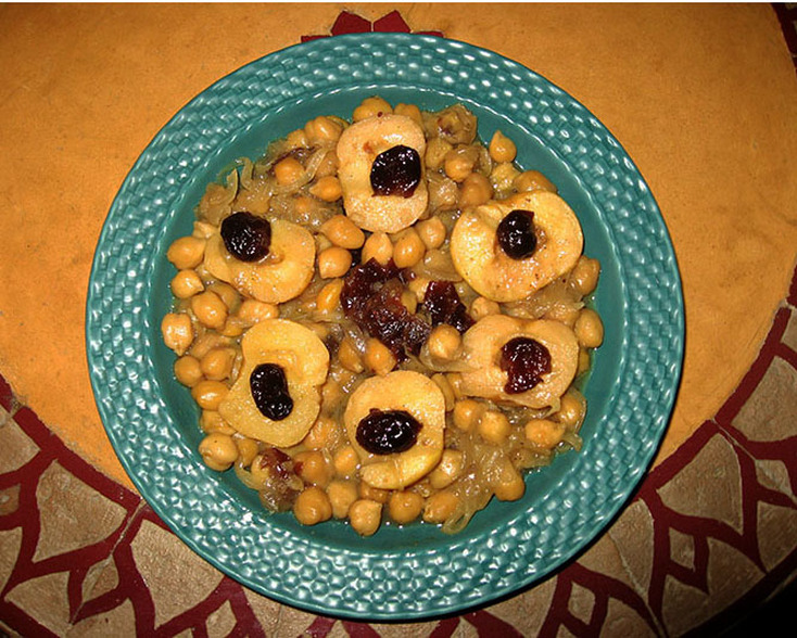 Sweet and Tangy Chickpeas with Quinces