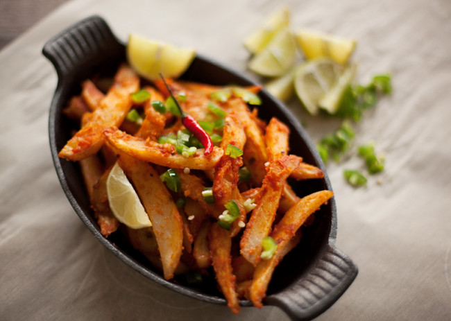 spicy oven baked masala fries