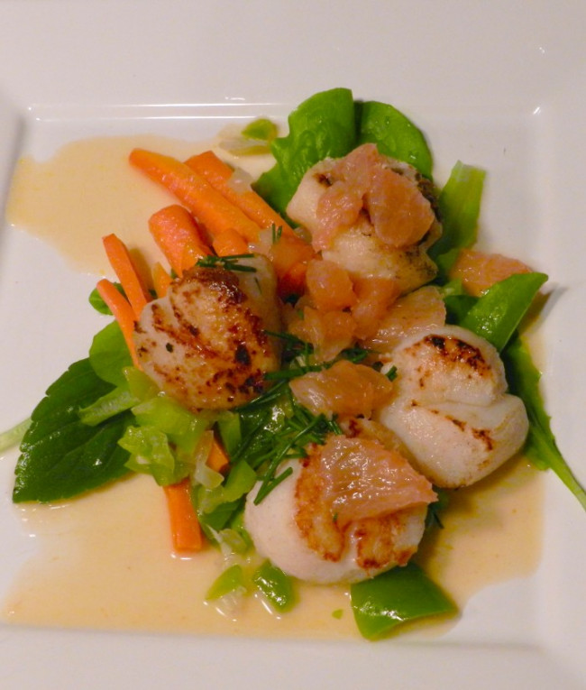 Scallops in a Grapefruit Reduction