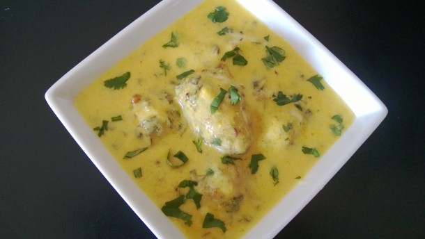 Palak Kadhi (Spinach in yogurt sauce)