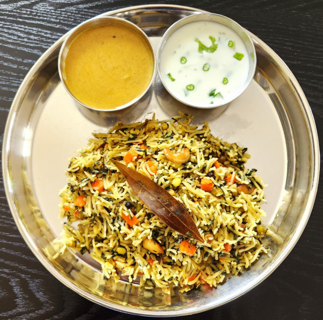 Spinach Carrot Sprouts Rice