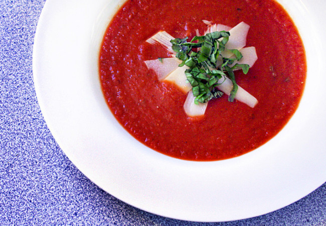 Slow Cooker Tomato-Basil Soup with Rosemarried