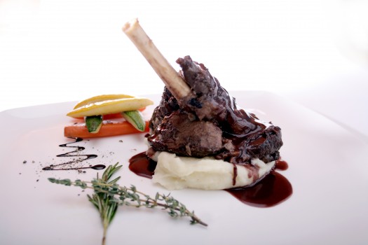 Stewed Lamb Shank with Red Wine