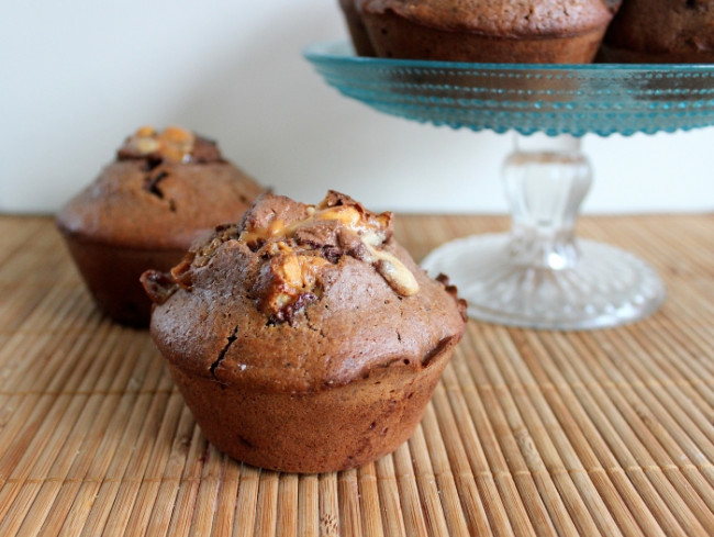 Snickers Muffins