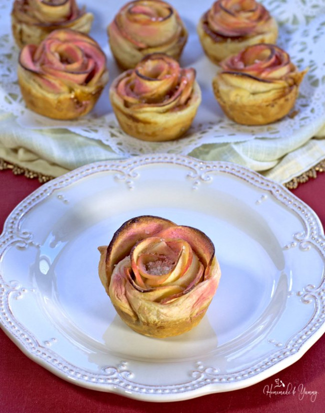 Apple Rose Puffs