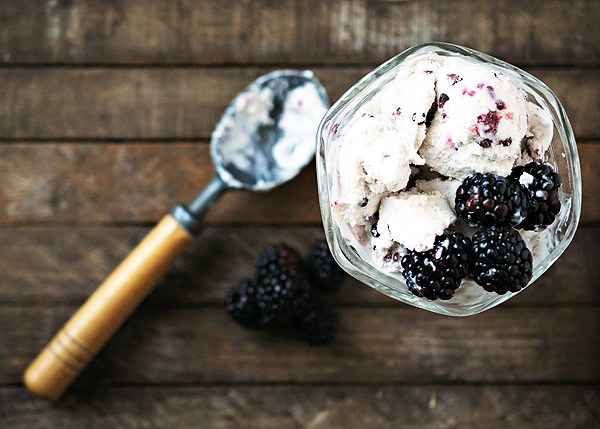 Blackberry Chevre Honey Ice Cream - Peonies and Pears