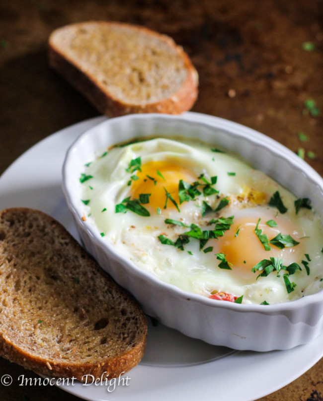 Baked Eggs with Tomatoes and Feta