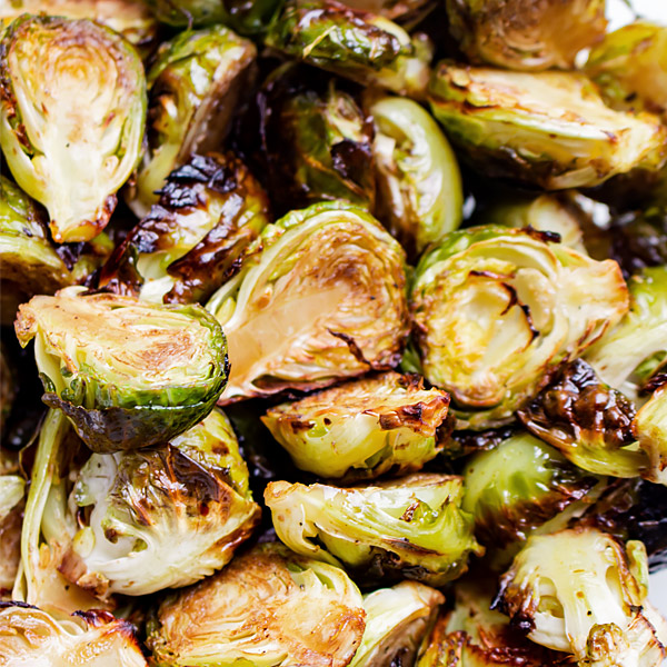 Balsamic roasted brussels sprouts