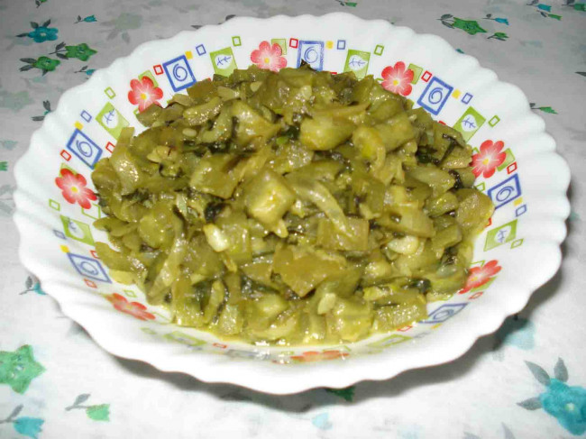 Beerakaya Methi (Ridge Gourd & Fenugreek Leaves) Curry