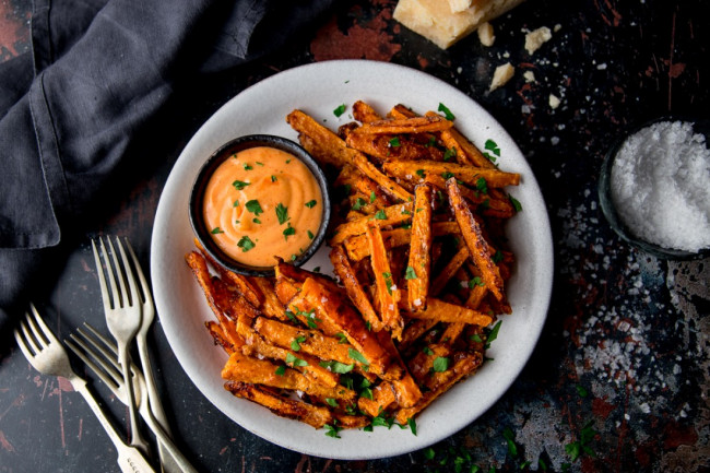 Baked Parmesan Carrot Fries