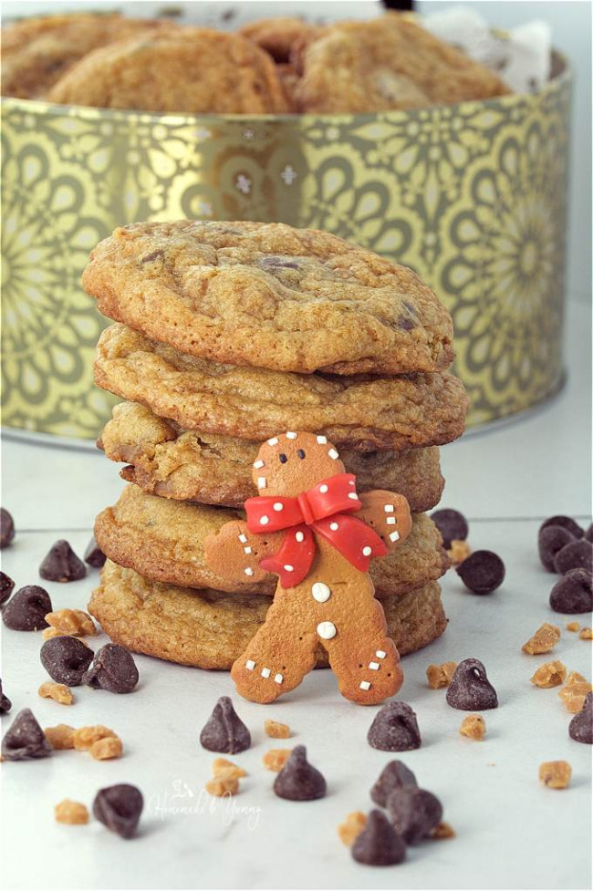 Chewy Gingerbread Chocolate Chip Cookies for Santa