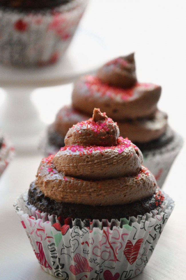CHOCOLATE CUPCAKES FOR TWO WITH NUTELLA BUTTERCREAM