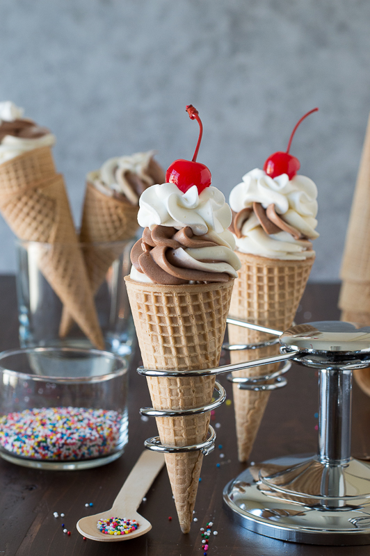 Chocolate Vanilla Cheesecake Ice Cream Cones